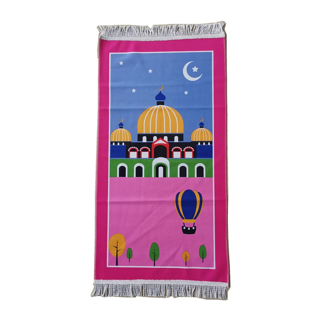 Tapis de prière pour enfant — en situation