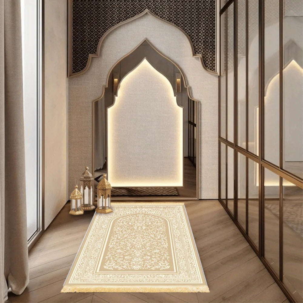 Tapis de prière crème à motif brodé — pliable, antidérapant