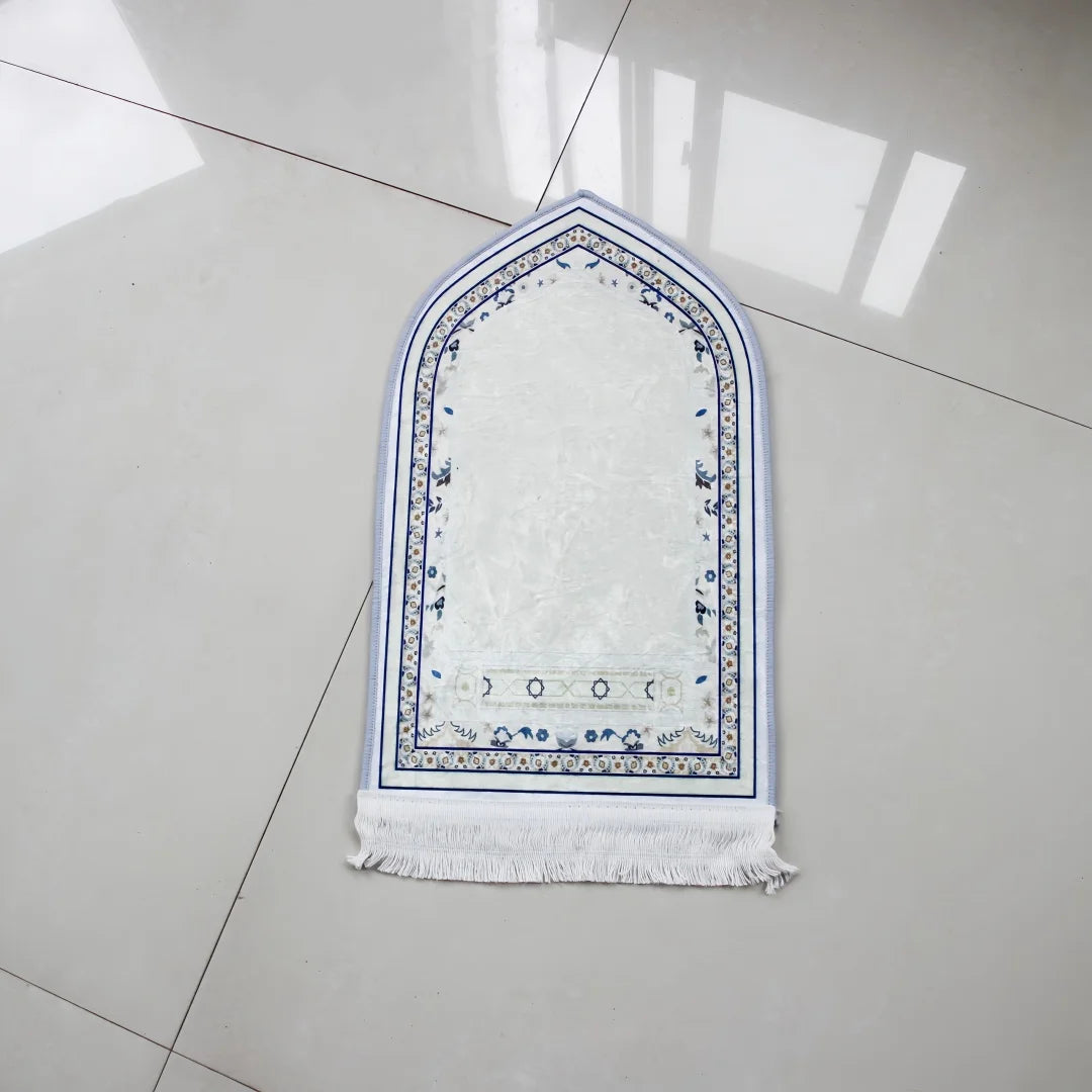 Tapis de prière de voyage blanc à bordure bleue
