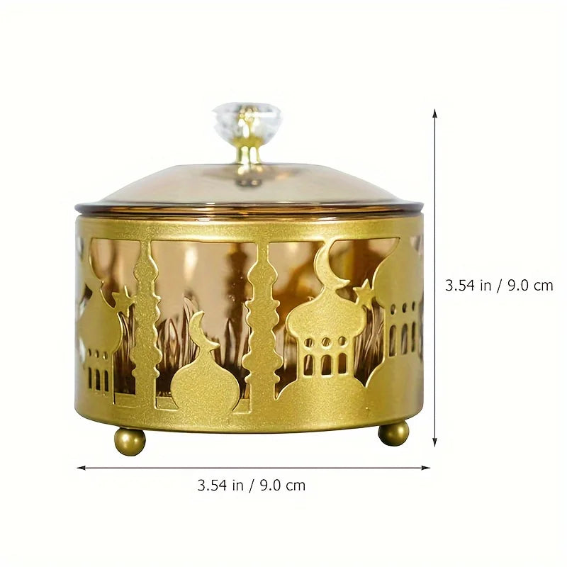 Boîte à friandises en métal doré ajouré — motif de mosquée