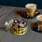 Boîte à friandises en métal doré ajouré — motif de mosquée