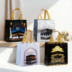 Sacs cadeaux de l'Aïd en intissé — motifs de la Kaaba, 22 × 24 cm